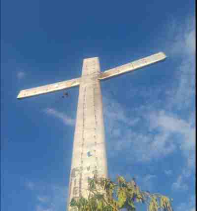 croix au sommet cerro batero