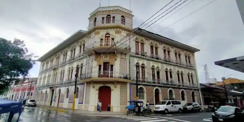 iquitos colonial