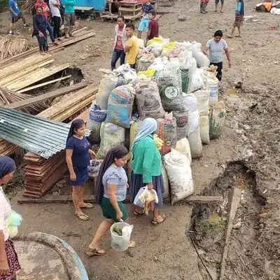 dechargement amazonie perou