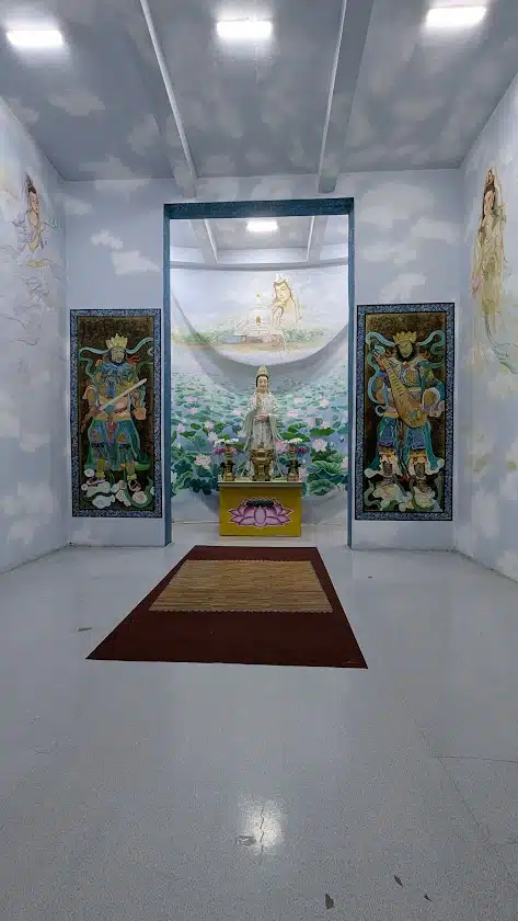 intérieur pagode 1